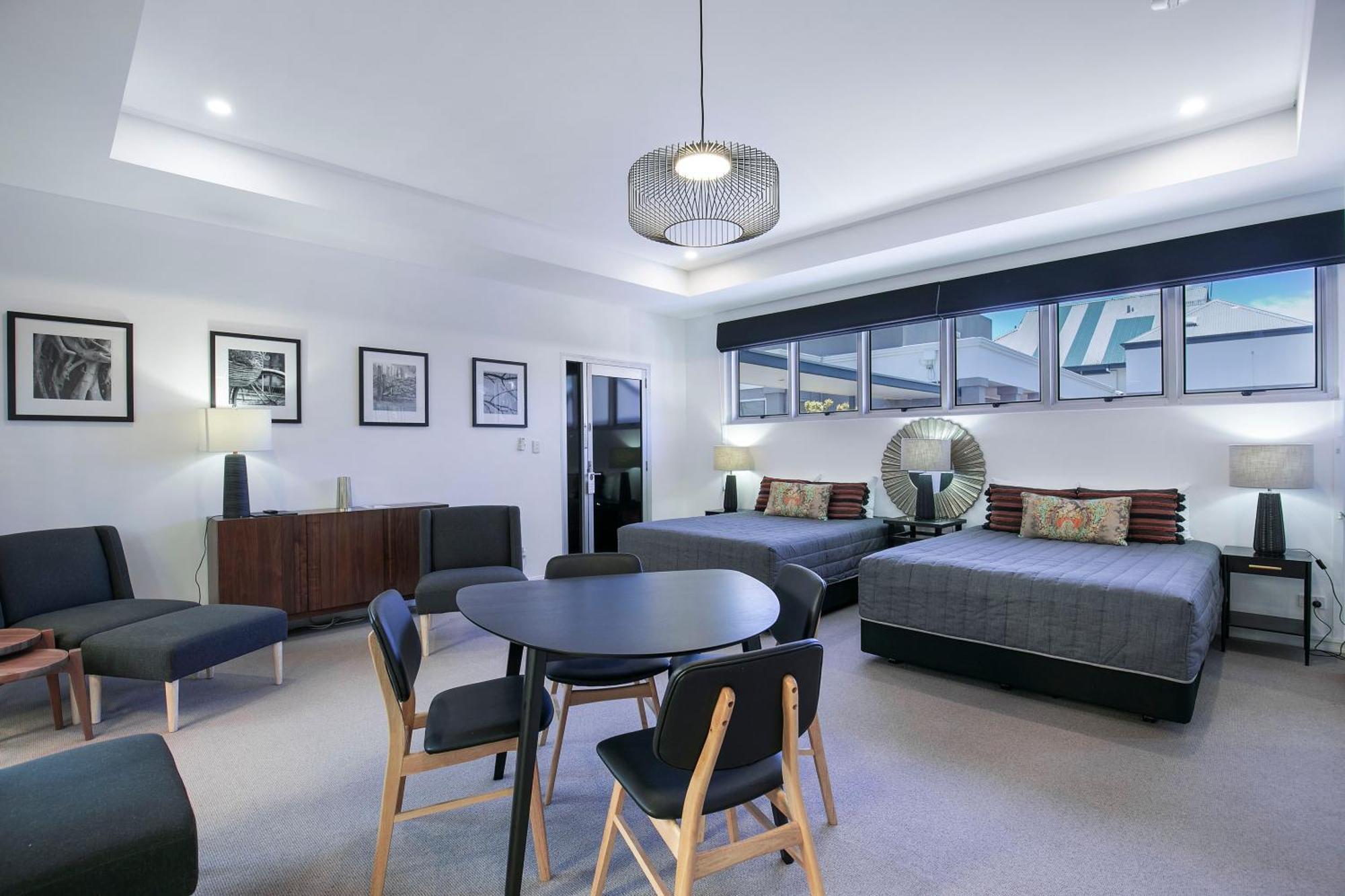 Inn Comfort & Northgate Airport 4*