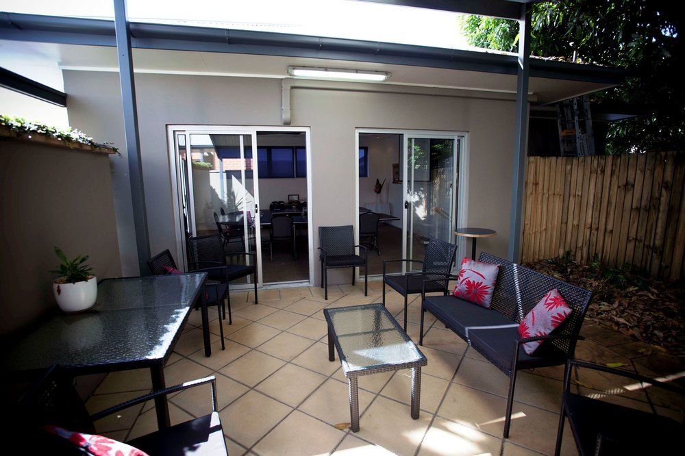 Comfort & Northgate Airport Inn